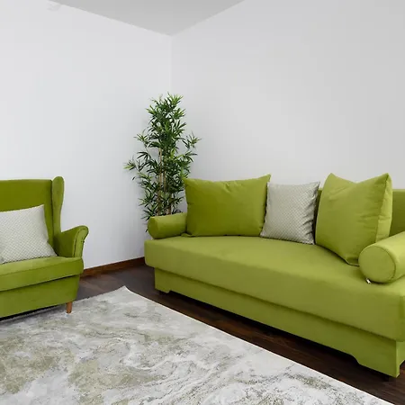Brasov Holiday Apartments Брашов